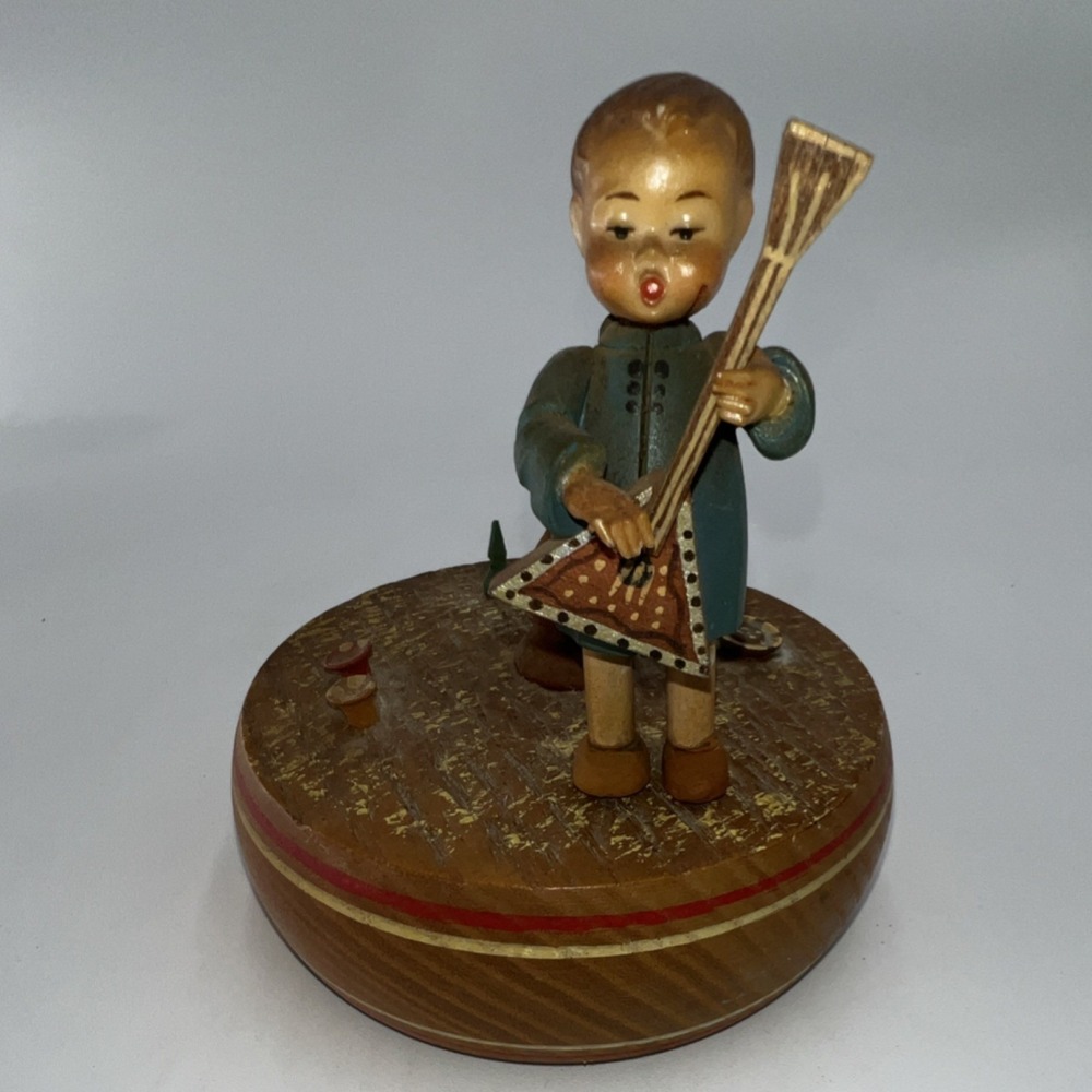Thorens Lara's Theme Swiss Wood Music Box Hunter Figurine